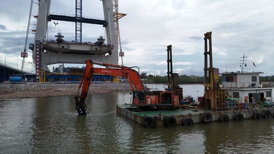 Langarm Baggerarm mit Eimer und Zylinder für  KOBELCO Hitachi