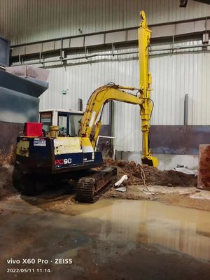 Exkavator Drei-Abschnitts-Abrissarm Hyundai R225 angepasst 25T-45T Hochhaus-Abriss-Projekt Q355B