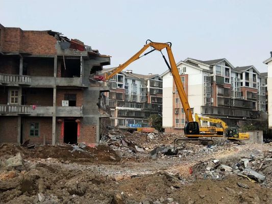 Multifunktionale Bagger-Drei-Stufen-Abbau-Arm CAT325 zum präzisen Zerkleinern von Q355B